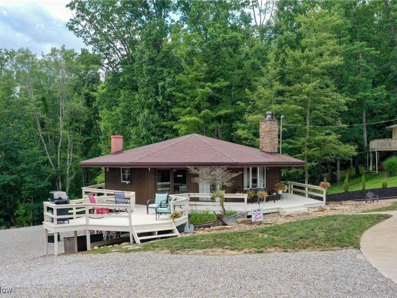 6 Latonka Trail, Malvern, OH 44644 Photo 5