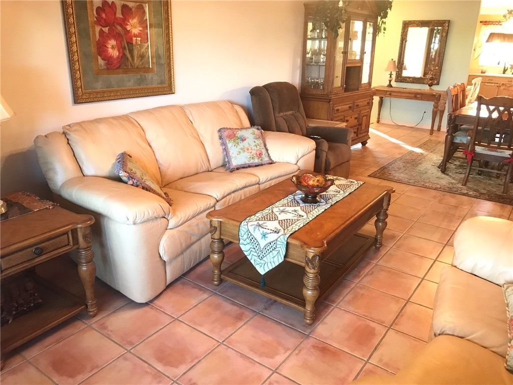 500 Grove Isle Circle, Unit 107, Vero Beach, FL 32962 Photo