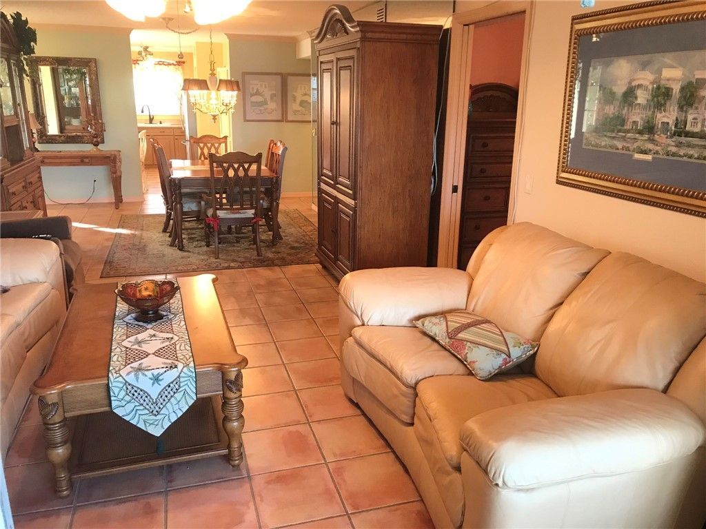 500 Grove Isle Circle, Unit 107, Vero Beach, FL 32962 Photo