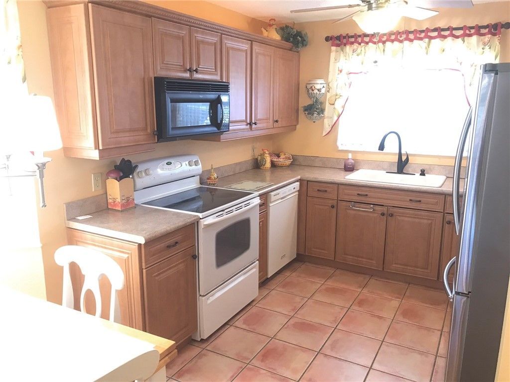 500 Grove Isle Circle, Unit 107, Vero Beach, FL 32962 Photo