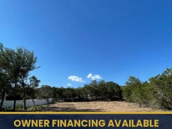 7702 Dakota CIR, Lago Vista, TX 78645
