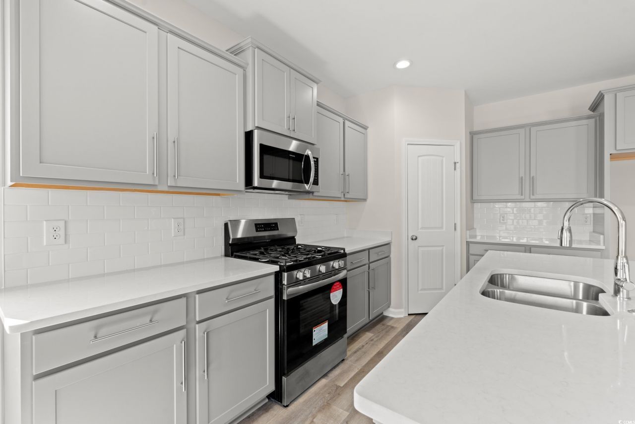 1251 Cypress Shoal Dr. Photo 6