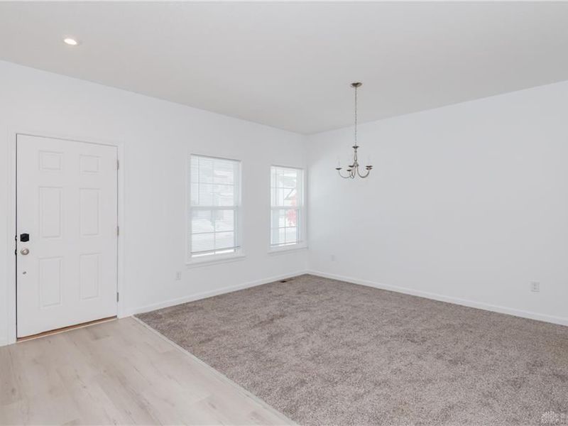 5127 Catalpa Drive, Tipp City, OH 45371 Photo 4