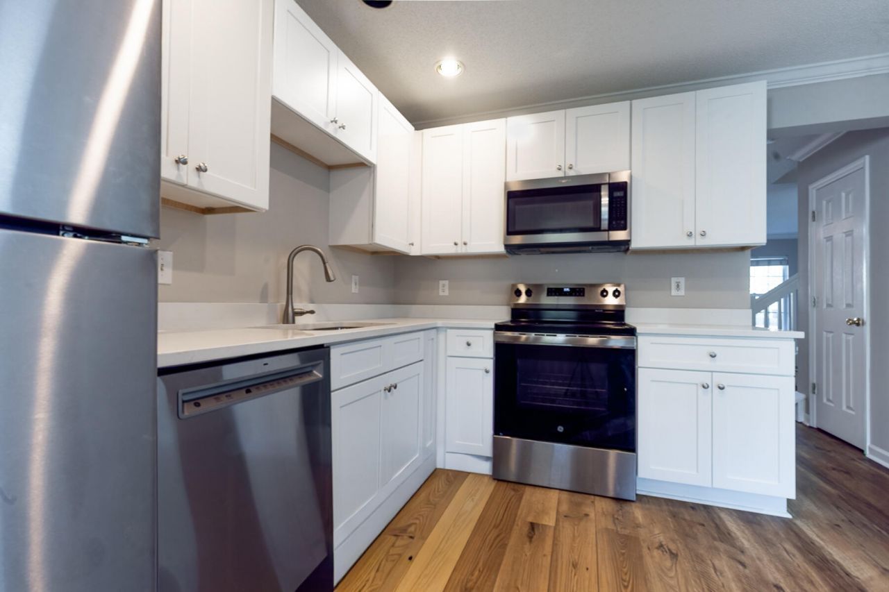 304 Elm Hall Circle Photo 11