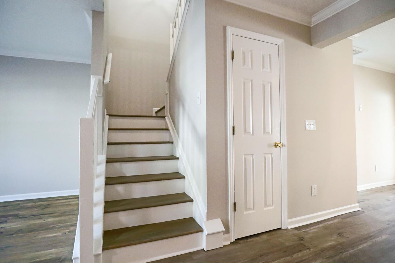 304 Elm Hall Circle Photo 19