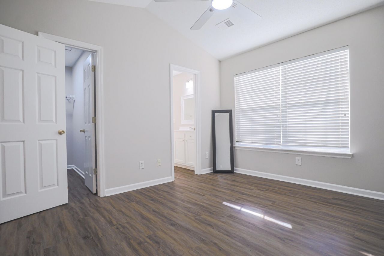 304 Elm Hall Circle Photo 26