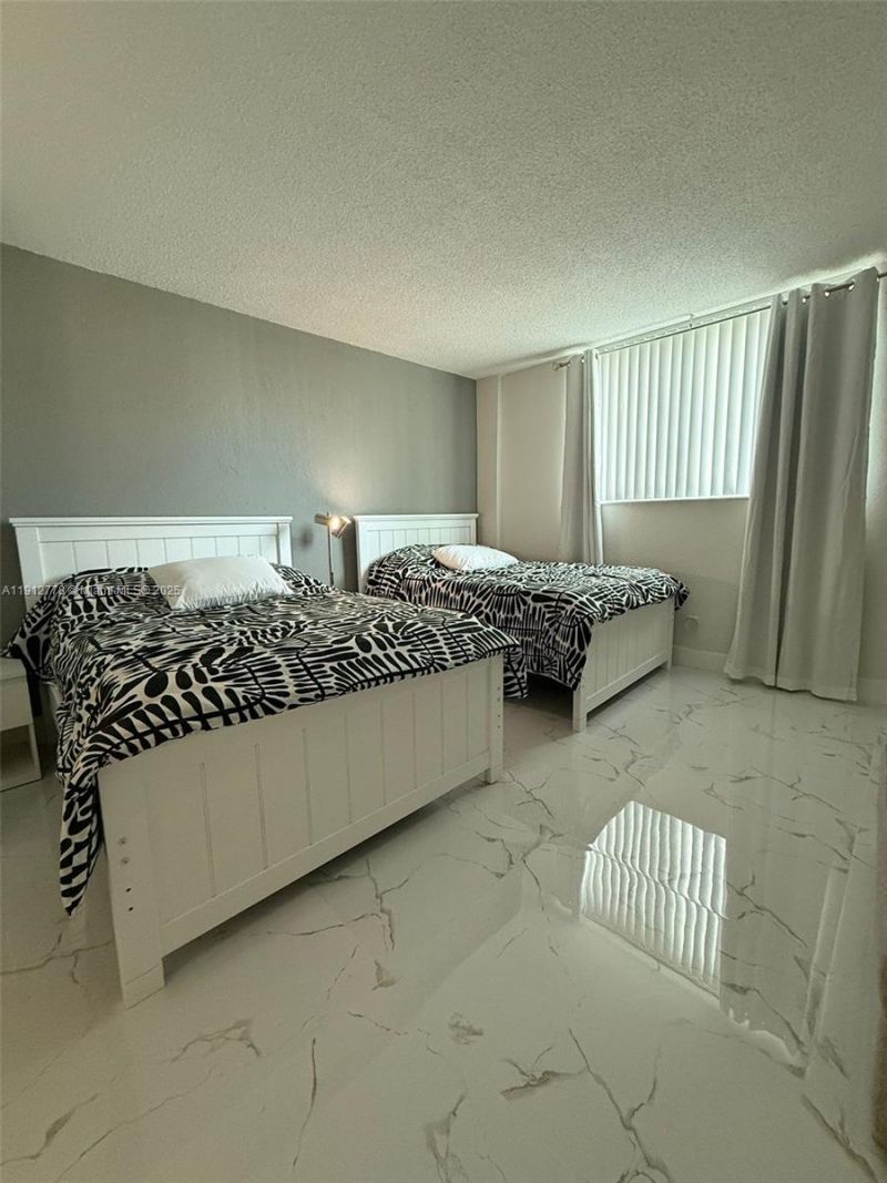19380 Collins Ave, Unit 1209, Sunny Isles Beach, FL 33160 Photo