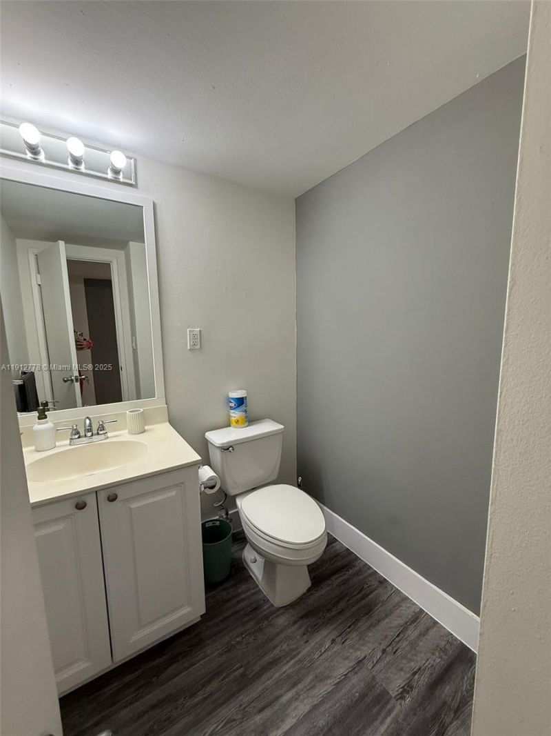 19380 Collins Ave, Unit 1209, Sunny Isles Beach, FL 33160 Photo