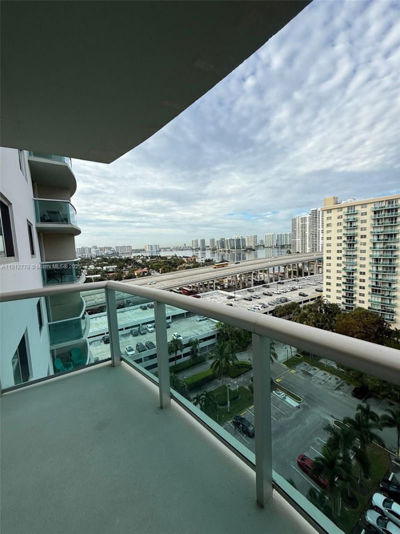 19380 Collins Ave, Unit 1209, Sunny Isles Beach, FL 33160 Photo