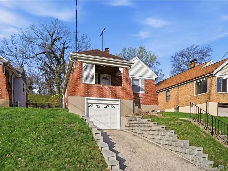 4515 Camberwell Road, Cincinnati, OH 45209 Photo 3