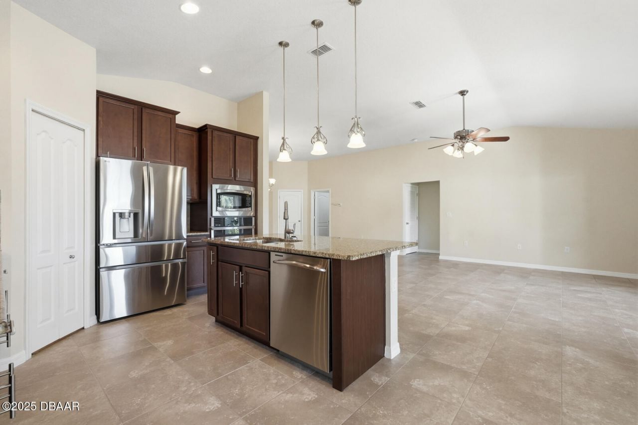 740 Grape Ivy Lane, New Smyrna Beach, FL 32168 Photo