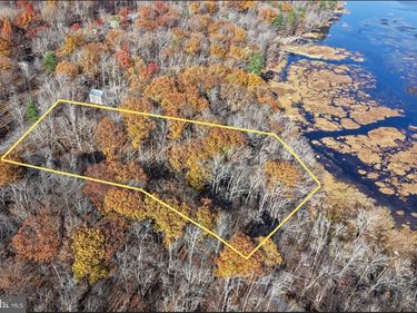 00 WESTCOLANG CIRCLE, LORDS VALLEY, PA 18428