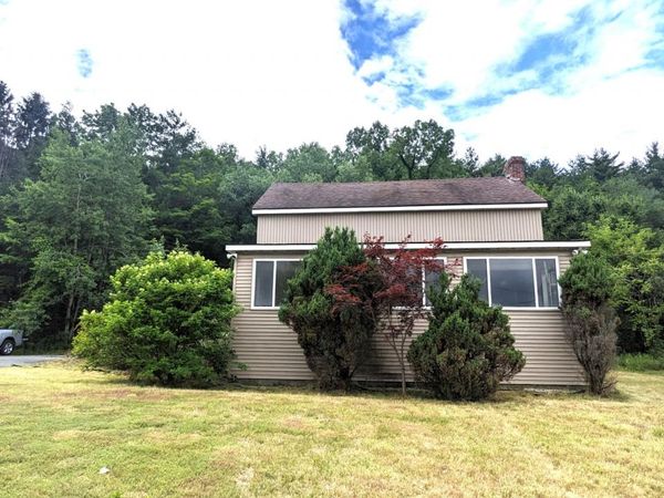 1598 Columbia Turnpike, Castleton On Hudson, NY 12033