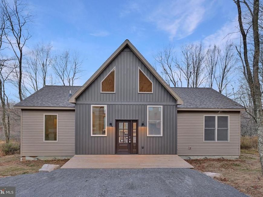 371 Goldfinch Lane, Terra Alta, WV 26764 Main Photo