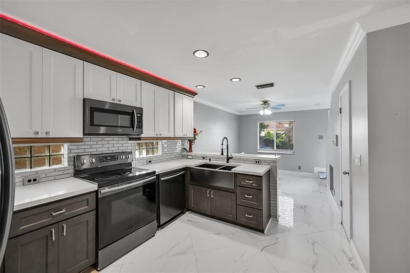 547 NW 47th Way, Coconut Creek, FL 33063 Photo