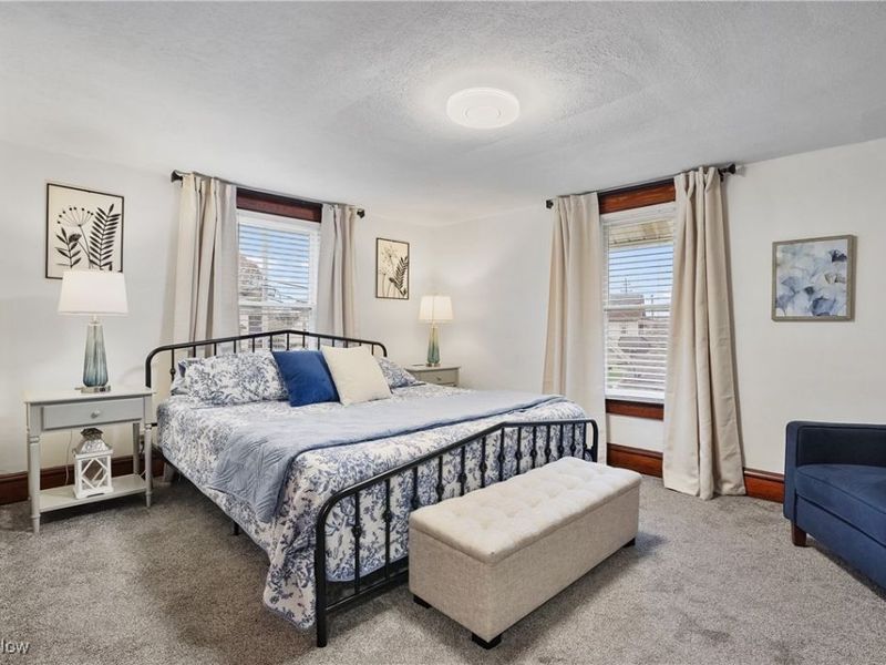 203 N Prospect Avenue, Hartville, OH 44632 Photo 17