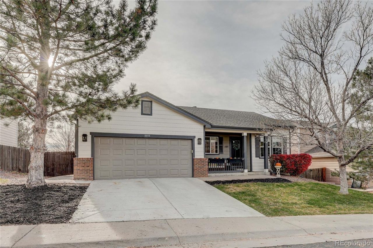5555 S Rome Street, Aurora, CO 80015 Main Photo