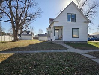 202 E 23RD ST South Sioux City, NE 68776