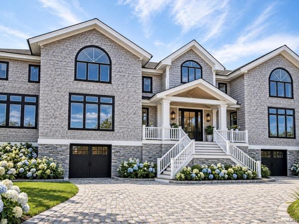 605 Dune Road, Westhampton, NY 11977