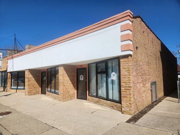 3751 N Harlem Avenue, Chicago, IL 60634