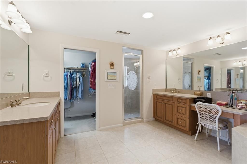 3527 SE 22nd Pl, Cape Coral, FL 33904 Photo