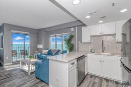 1605 S Ocean Blvd. photo 4