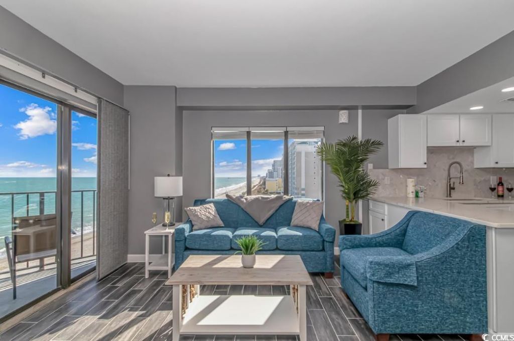 1605 S Ocean Blvd. Photo 9