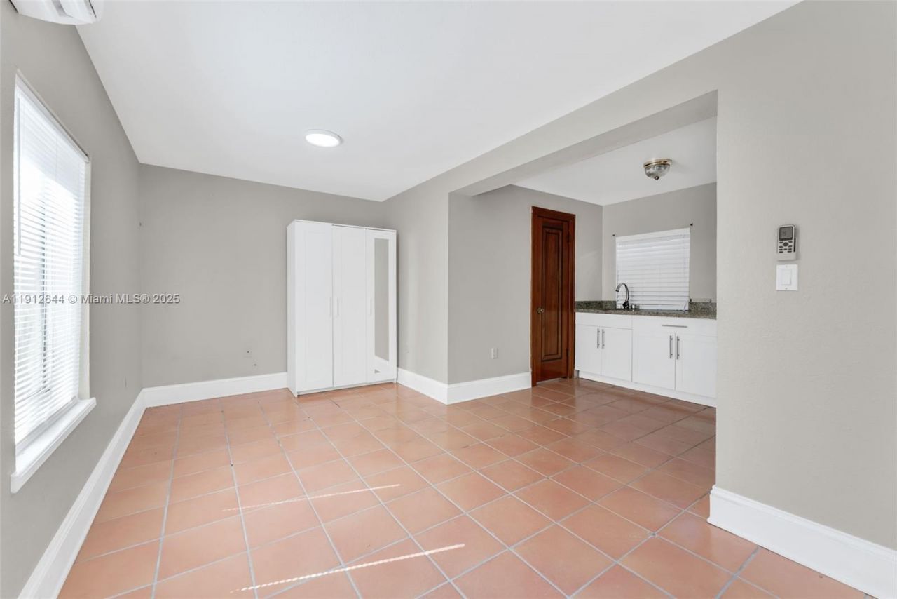 1514 Capri St, Coral Gables, FL 33134 Photo