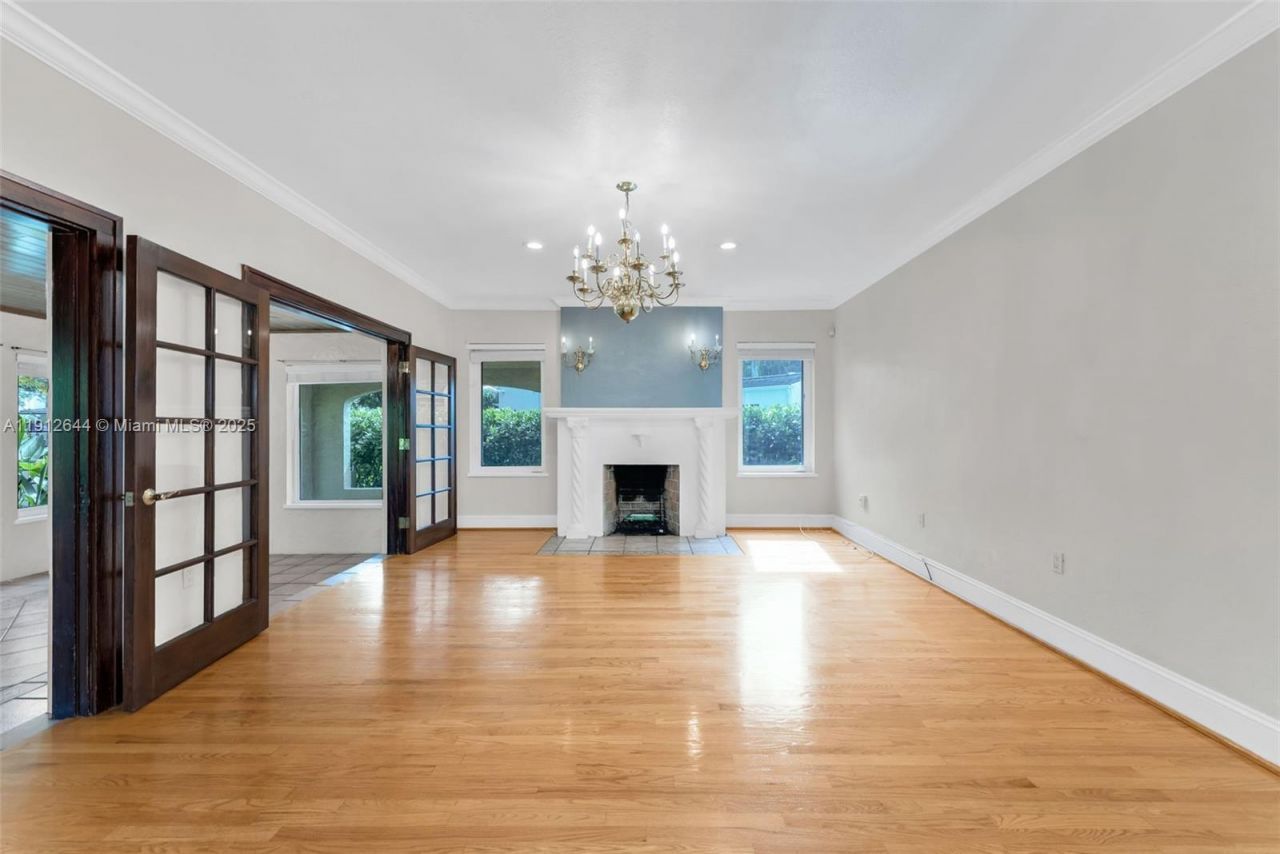 1514 Capri St, Coral Gables, FL 33134 Photo