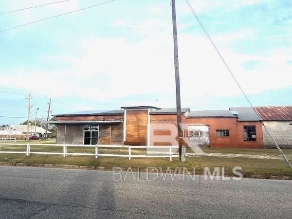 332 N Trammell Street, Atmore, AL 36502