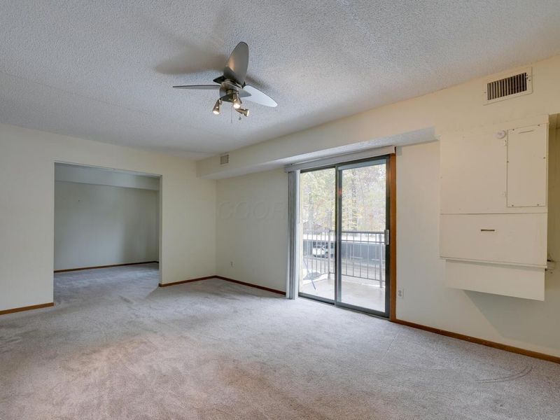 4145 Karl Road, Unit 223, Columbus, OH 43224 Photo 6