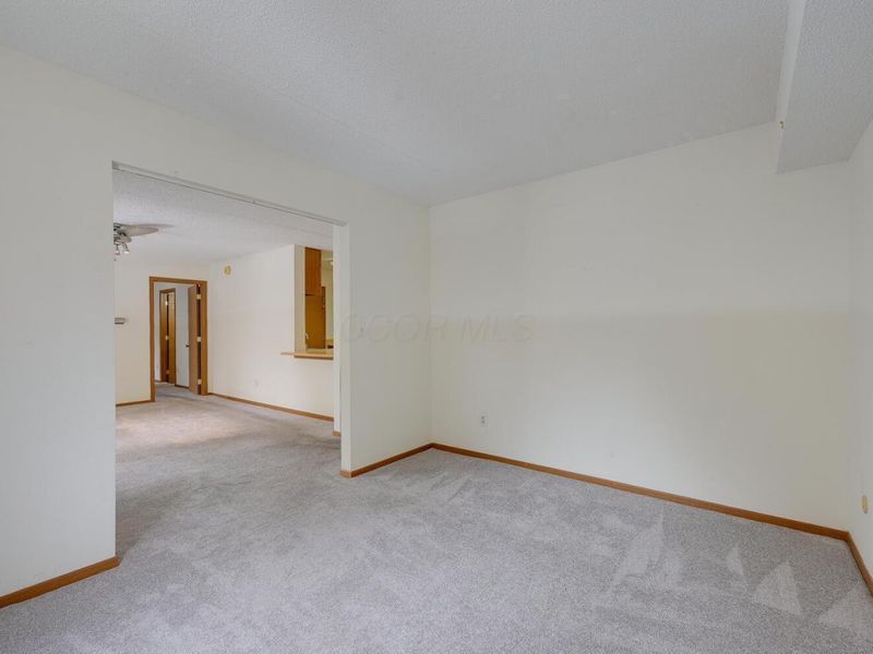 4145 Karl Road, Unit 223, Columbus, OH 43224 Photo 8