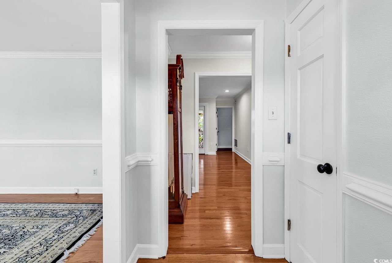 5518 Woodside Ave. Photo 5