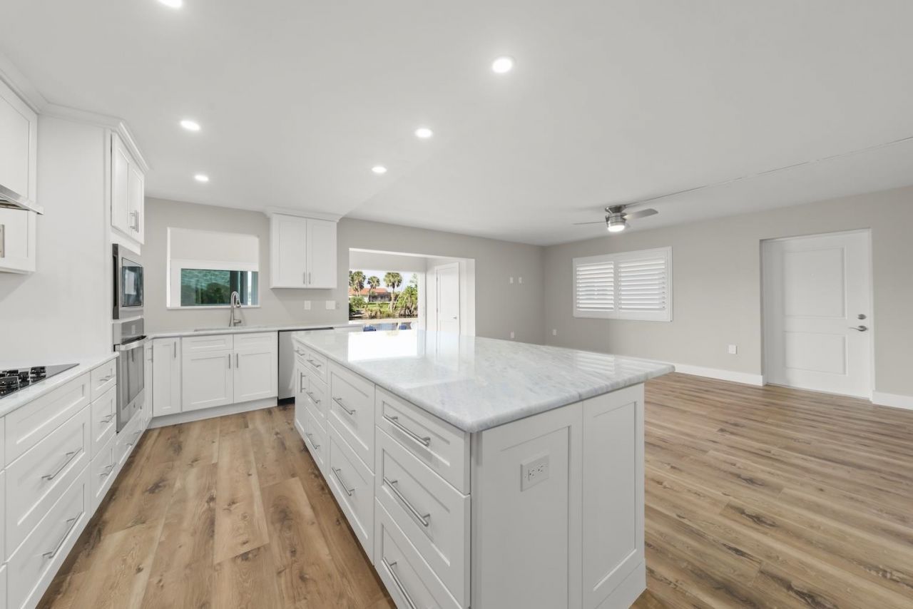 1610 Middle Gulf Dr, Unit C2, Sanibel, FL 33957 Photo