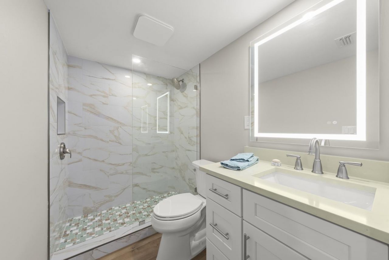 1610 Middle Gulf Dr, Unit C2, Sanibel, FL 33957 Photo