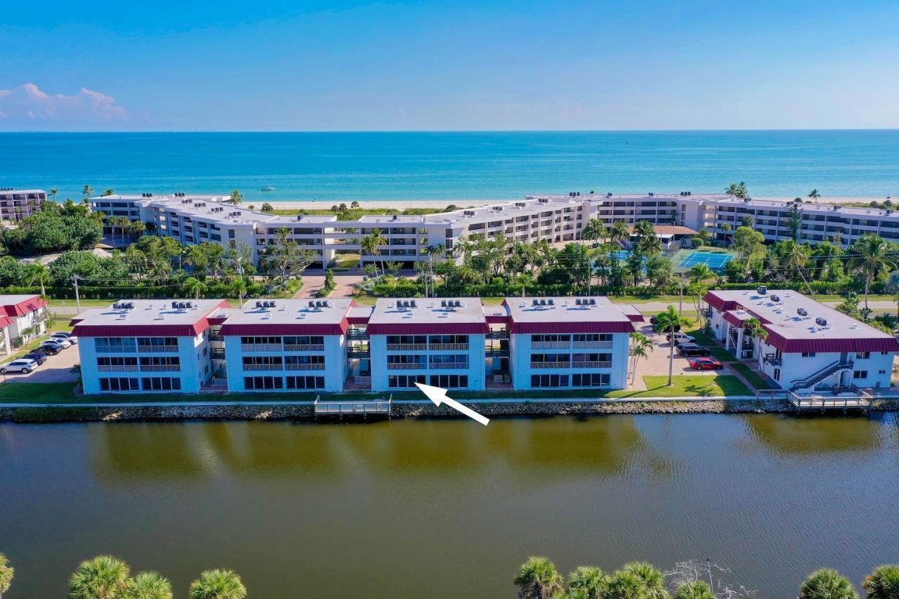 1610 Middle Gulf Dr, Unit C2, Sanibel, FL 33957 Photo