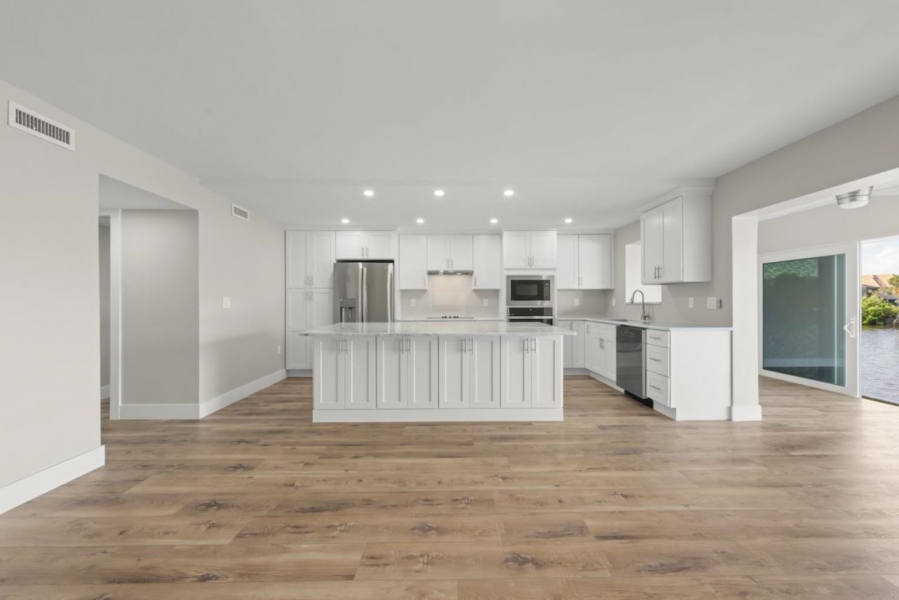 1610 Middle Gulf Dr, Unit C2, Sanibel, FL 33957 Photo