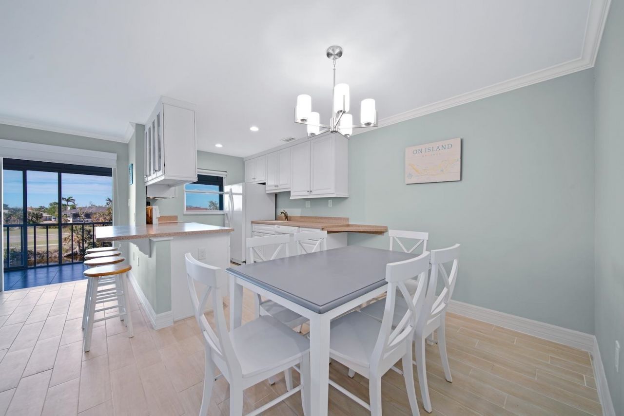 1610 Middle Gulf Dr, Unit D5, Sanibel, FL 33957 Photo