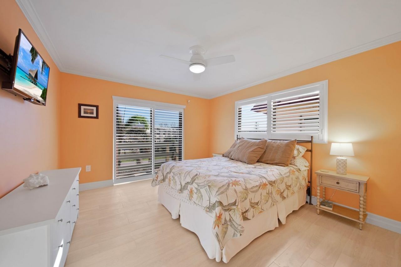 1610 Middle Gulf Dr, Unit D5, Sanibel, FL 33957 Photo