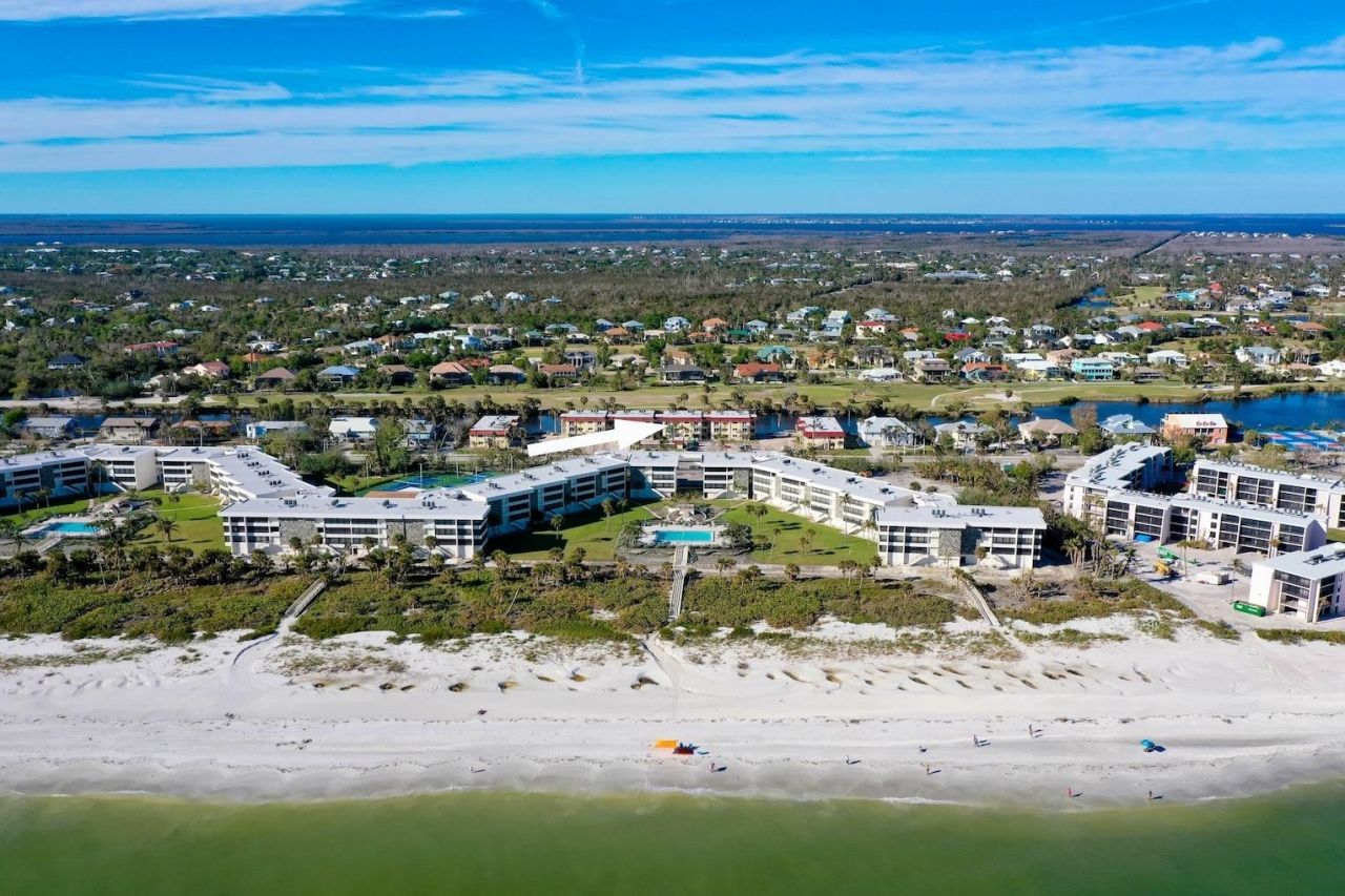 1610 Middle Gulf Dr, Unit D5, Sanibel, FL 33957 Photo