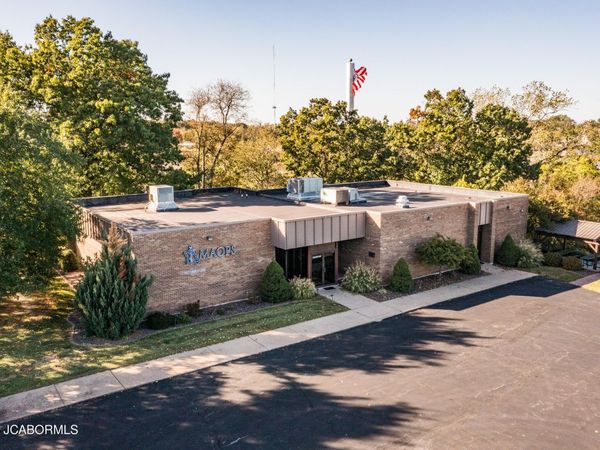 1423 RANDY LANE, Jefferson City, MO 65101