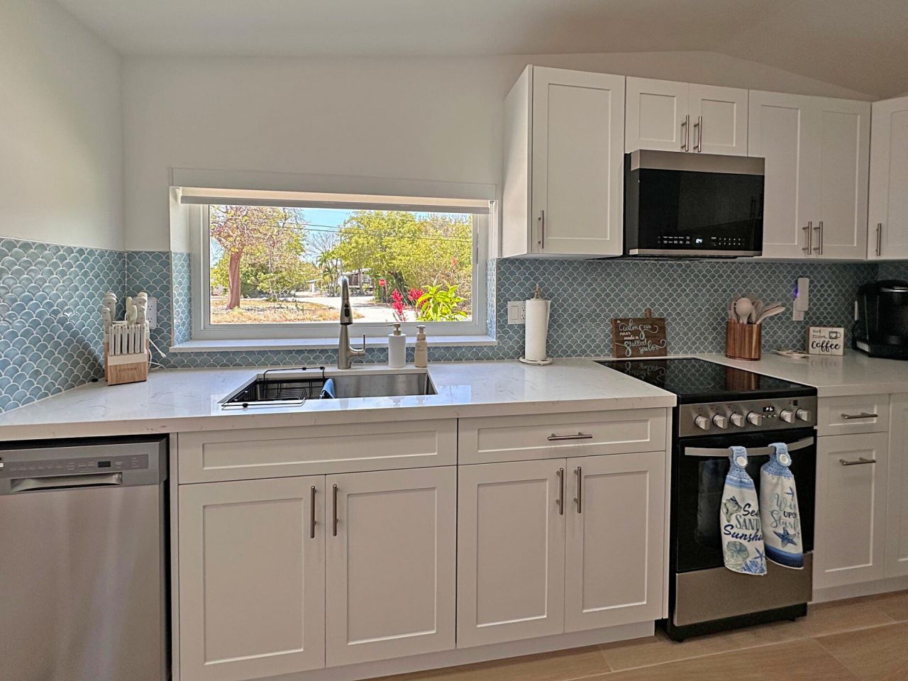 32 Pirates Drive, Key Largo, FL 33037 Photo