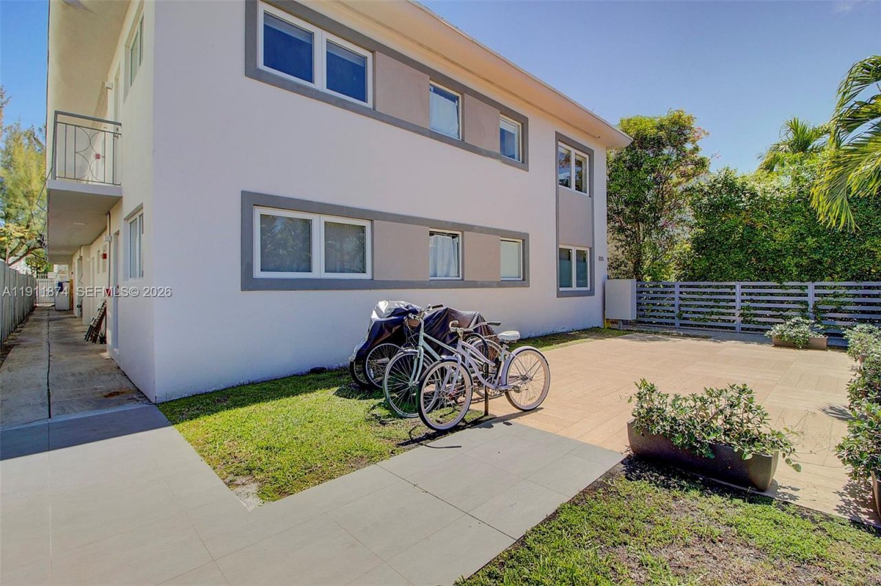 1035 Euclid Ave, Unit 25, Miami Beach, FL 33139 Photo