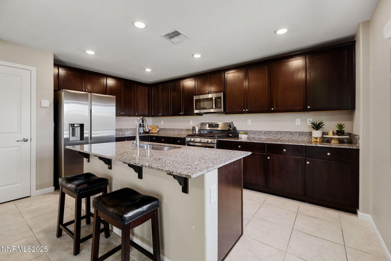 9015 Quail Grove Drive, Reno, NV 89506 Photo