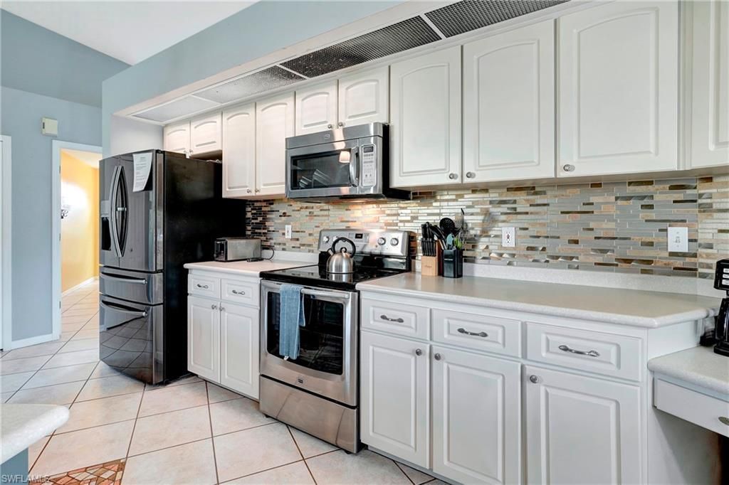 2128 SW 8th Ct, Cape Coral, FL 33991 Photo