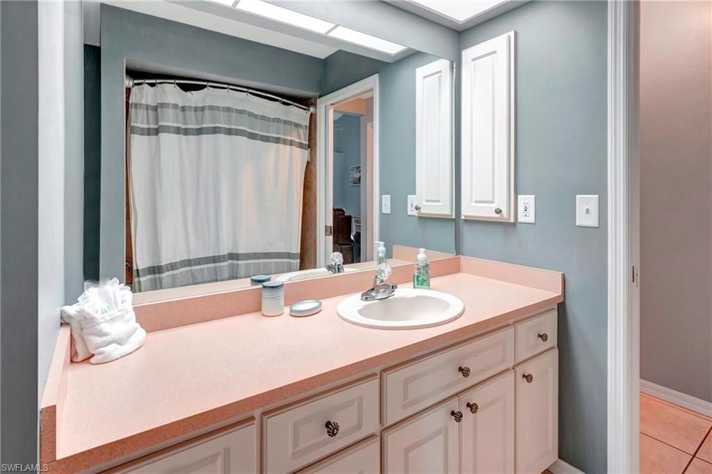 2128 SW 8th Ct, Cape Coral, FL 33991 Photo