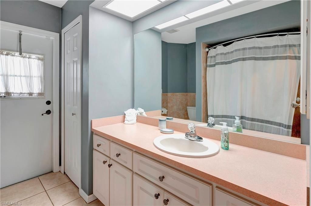 2128 SW 8th Ct, Cape Coral, FL 33991 Photo