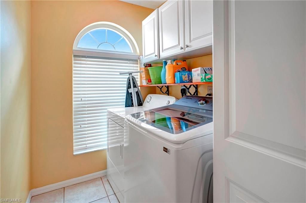 2128 SW 8th Ct, Cape Coral, FL 33991 Photo