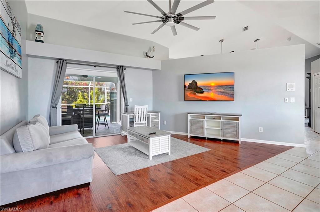 2128 SW 8th Ct, Cape Coral, FL 33991 Photo