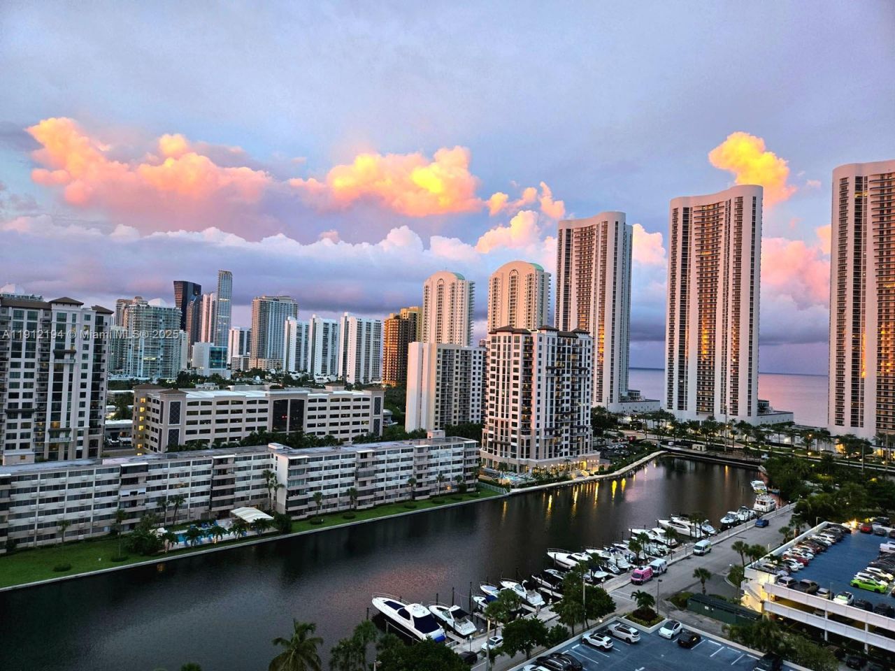 300 Bayview Dr, Unit 1611, Sunny Isles Beach, FL 33160 Photo